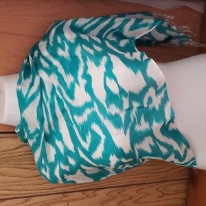 Lightweight cashmere pashmina